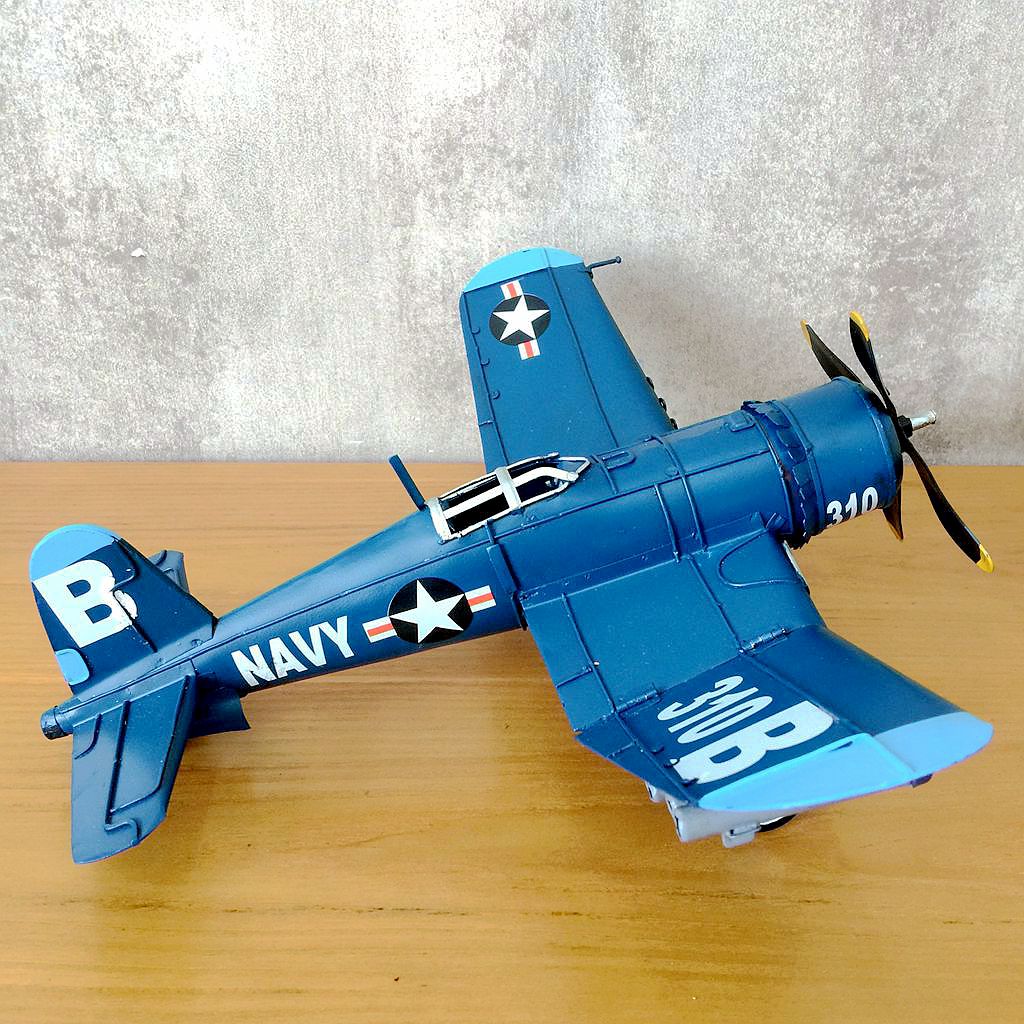 Vintage Ironwork Zinn Flugzeug – Vintage Collectible Furniture Bewertung und Preis
